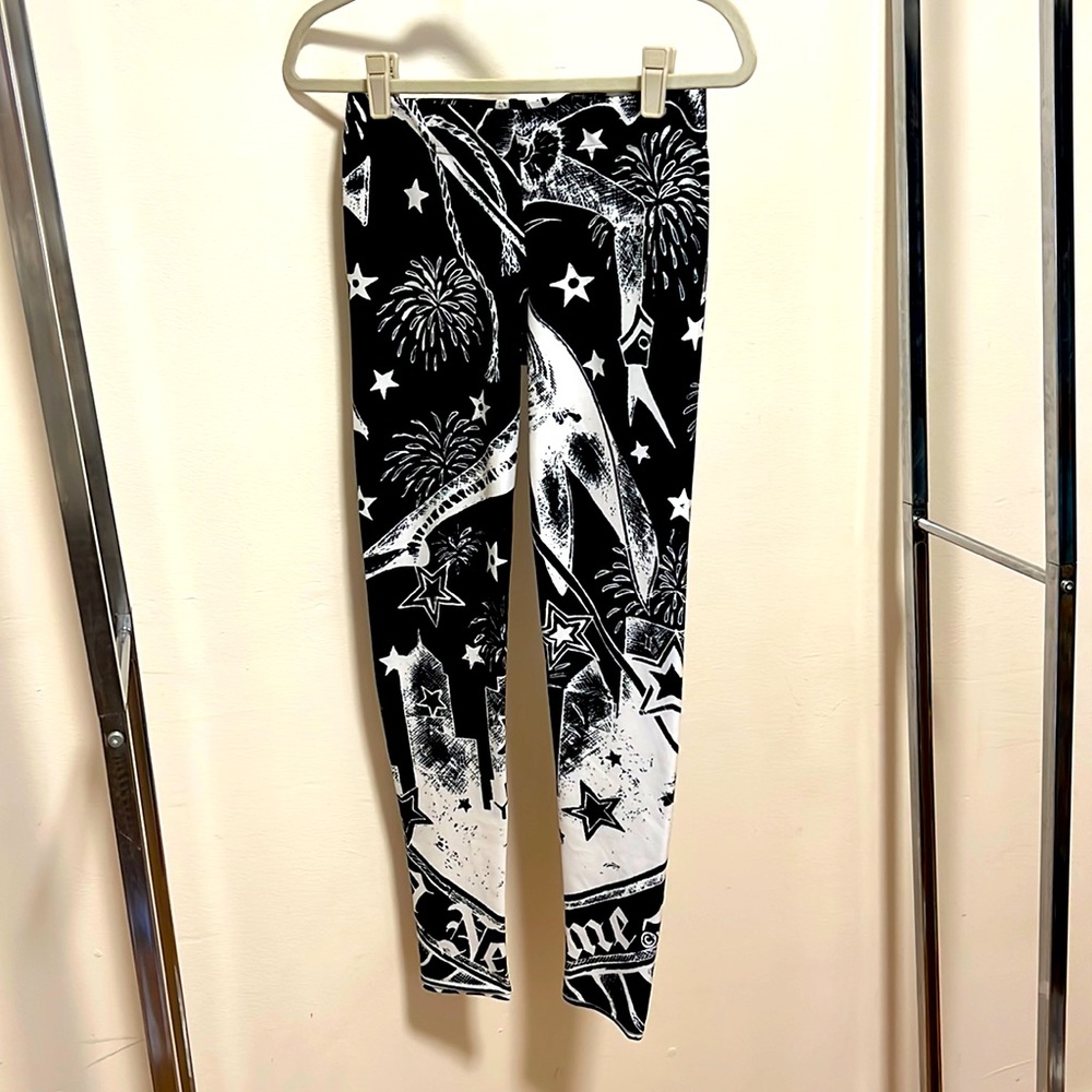 Miss Cleo designed leggings